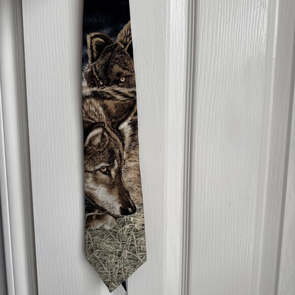 100% Silk Tie Wolf ‘Taking A Break’ John Dawson 1993 Endangered Species - Picture 2 of 7